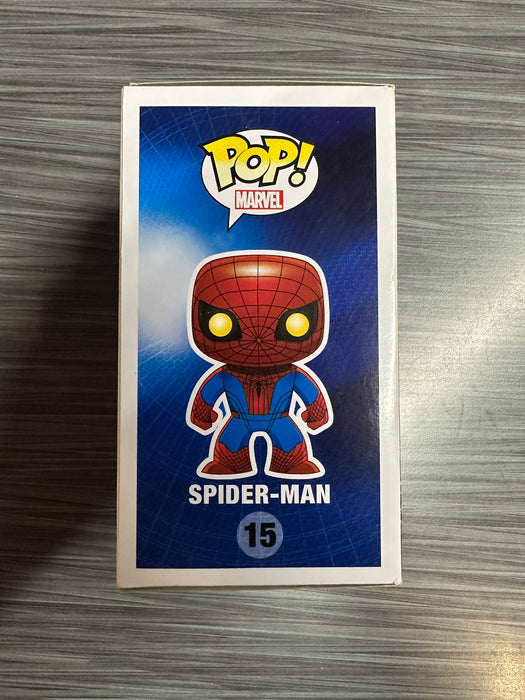 Funko POP! Marvel: The Amazing Spider-Man - Spider-Man (Damaged Box) #15