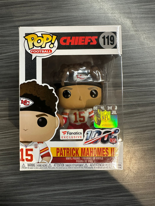 Funko POP! Football: Chiefs - Patrick Mahomes II [White Jersey](Fanatics)(Damaged Box) #119