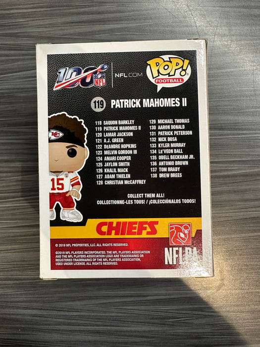 Funko POP! Football: Chiefs - Patrick Mahomes II [White Jersey](Fanatics)(Damaged Box) #119
