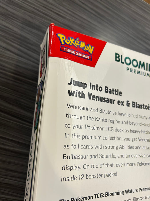 Pokémon TCG Scarlet & Violet 151 - Blooming Waters Premium Collection (Damaged Box)