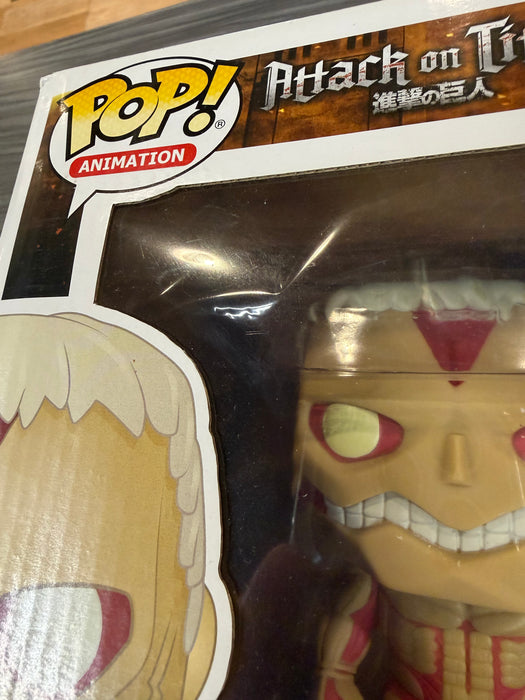 Funko POP! Animation: Attack on Titan - Armored Titan [6-Inch](Damaged Box*) #234