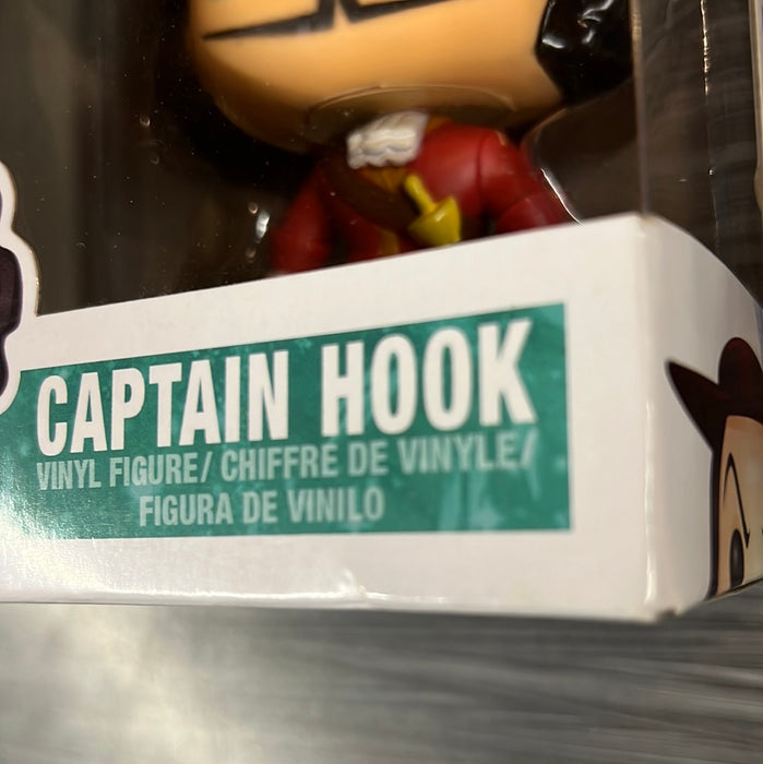 Funko POP! Disney Store: Captain Hook (Damaged Box)[B] #26 — The Pop Plug